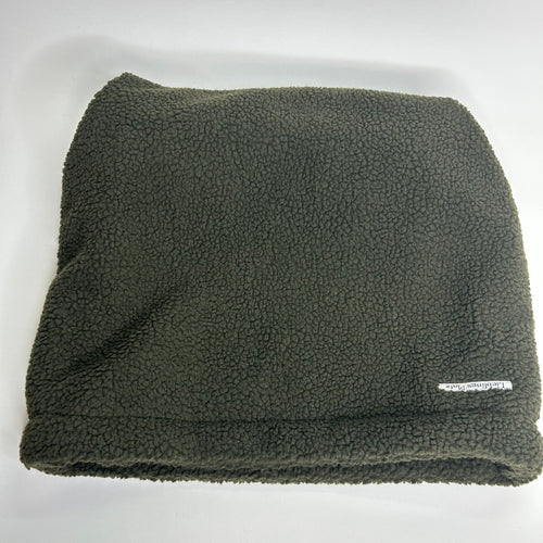 Handgefertigter Kuschelsack für Hunde aus Teddyplüsch