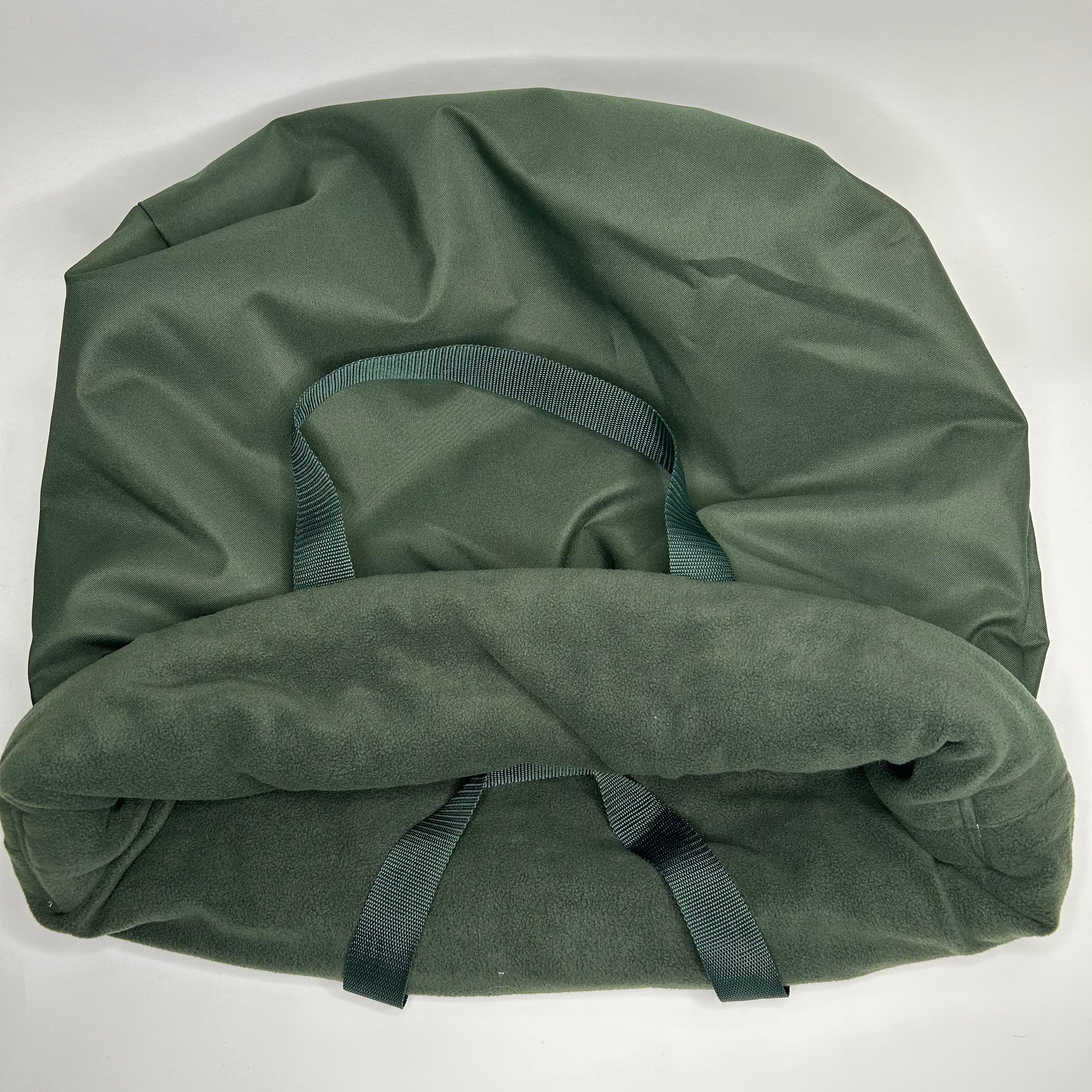 Handgefertigter Kuschelsack für Hunde, outdoorfähig zum Tragen
