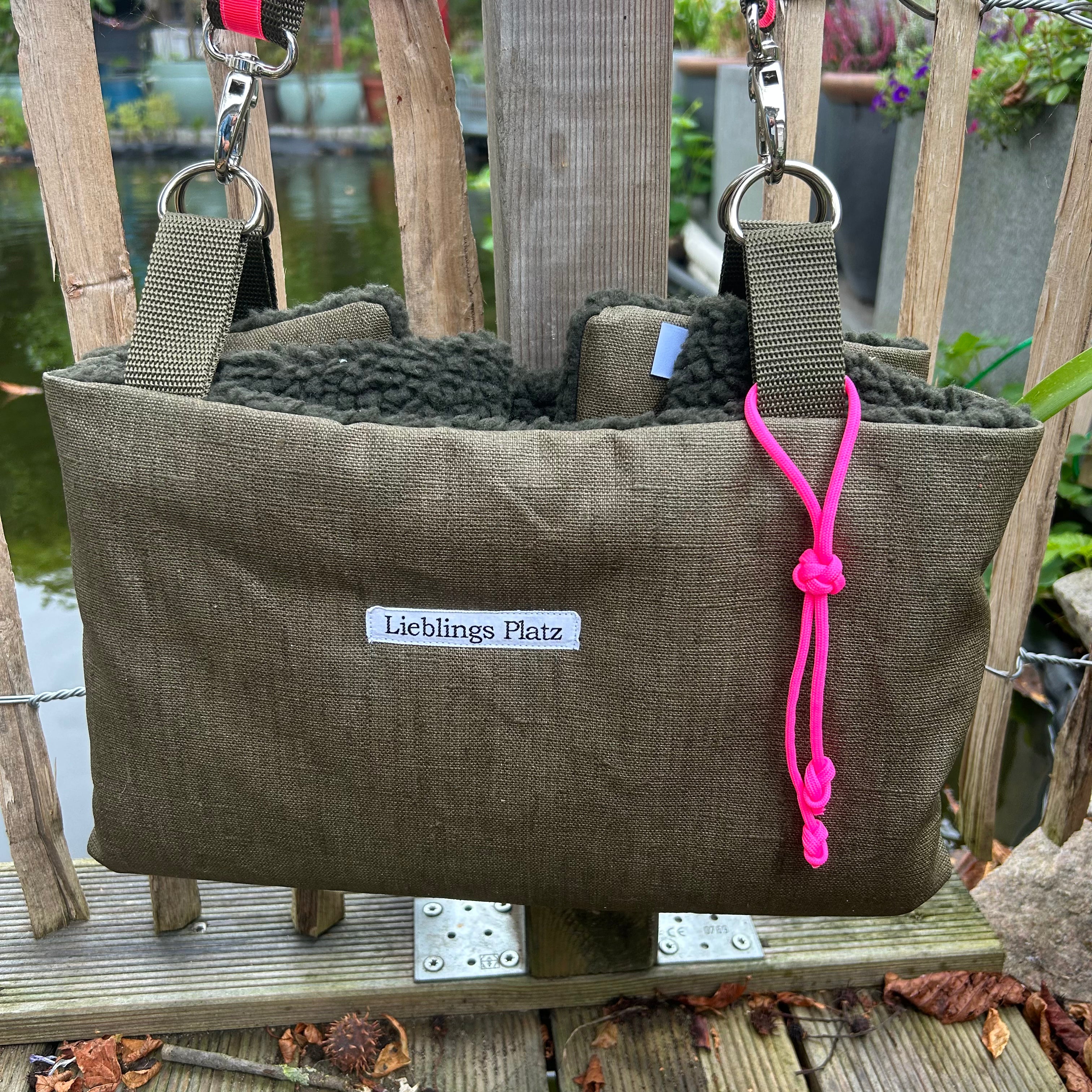 Hamburger-Hund Outdoordecke zum Umhängen grün mit pink