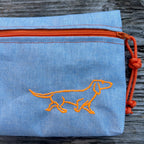 Kleines Täschchen „Dackel“, hellblau