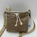 Hamburger-Hund Leckerlibeutel mit Schulterriemen in beige