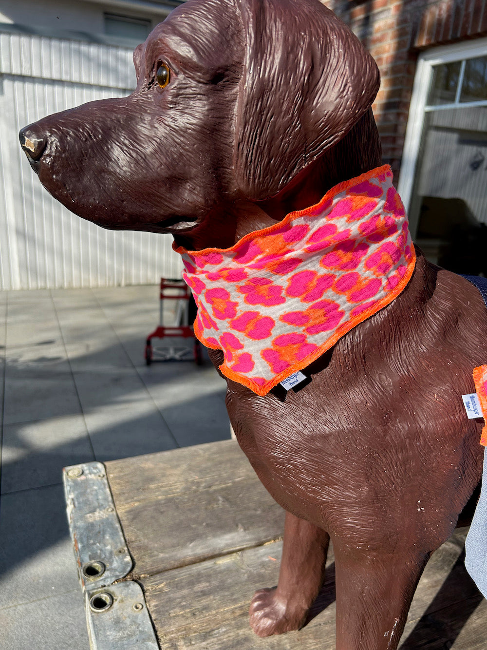 Halstuch "Leo" für große Hunde