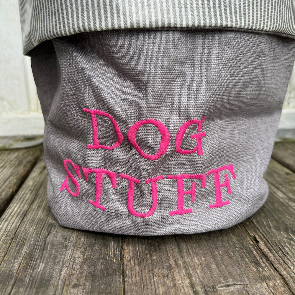Hamburger-Hund Utensilo in grau - mittlere Größe "Dog Stuff" – Bild 2