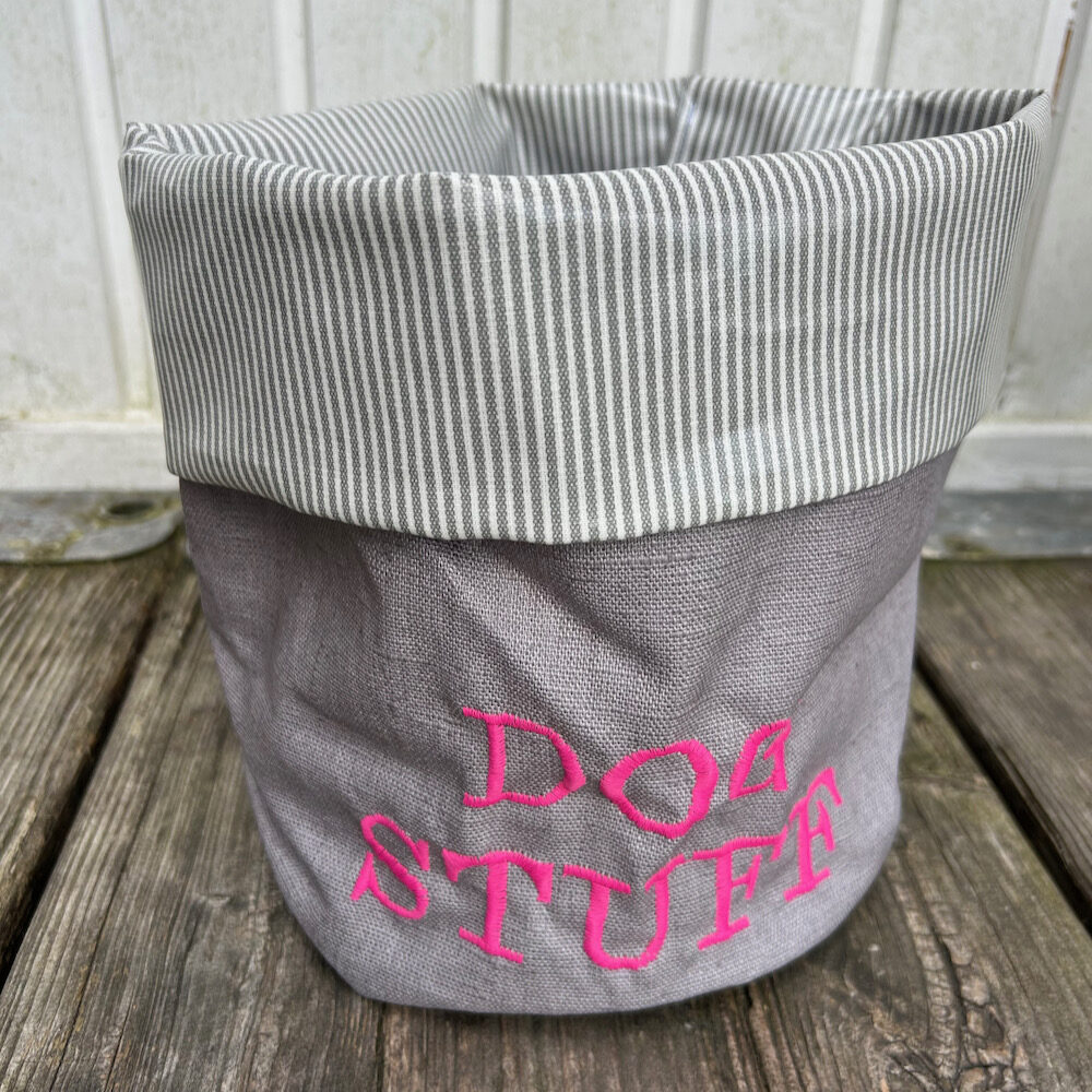 Hamburger-Hund Utensilo in grau - mittlere Größe "Dog Stuff" – Bild 3