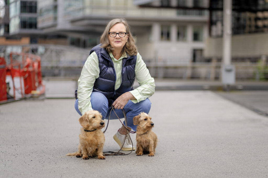 Gesine Neve - Hamburger Hund